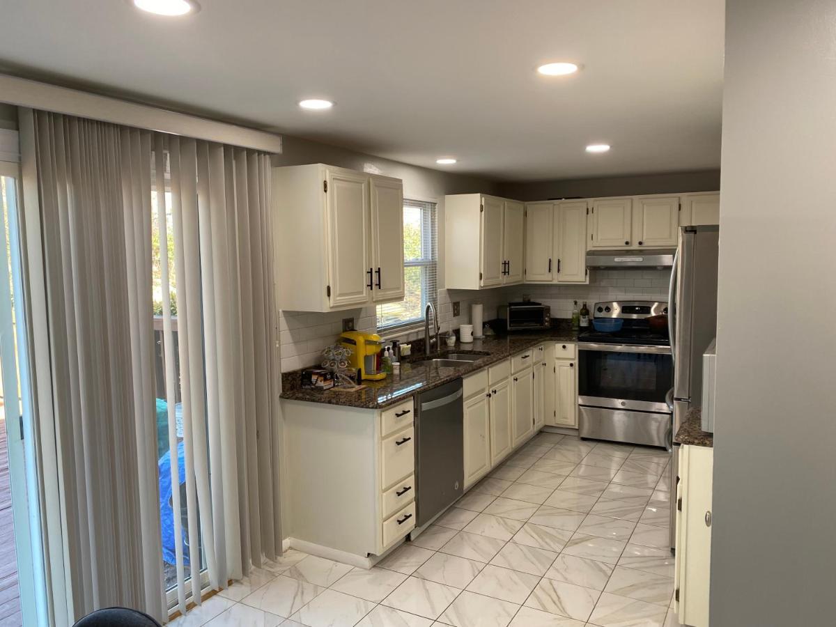 Upgraded, Beautiful 4 Bd Colonial In Silver Spring Esterno foto